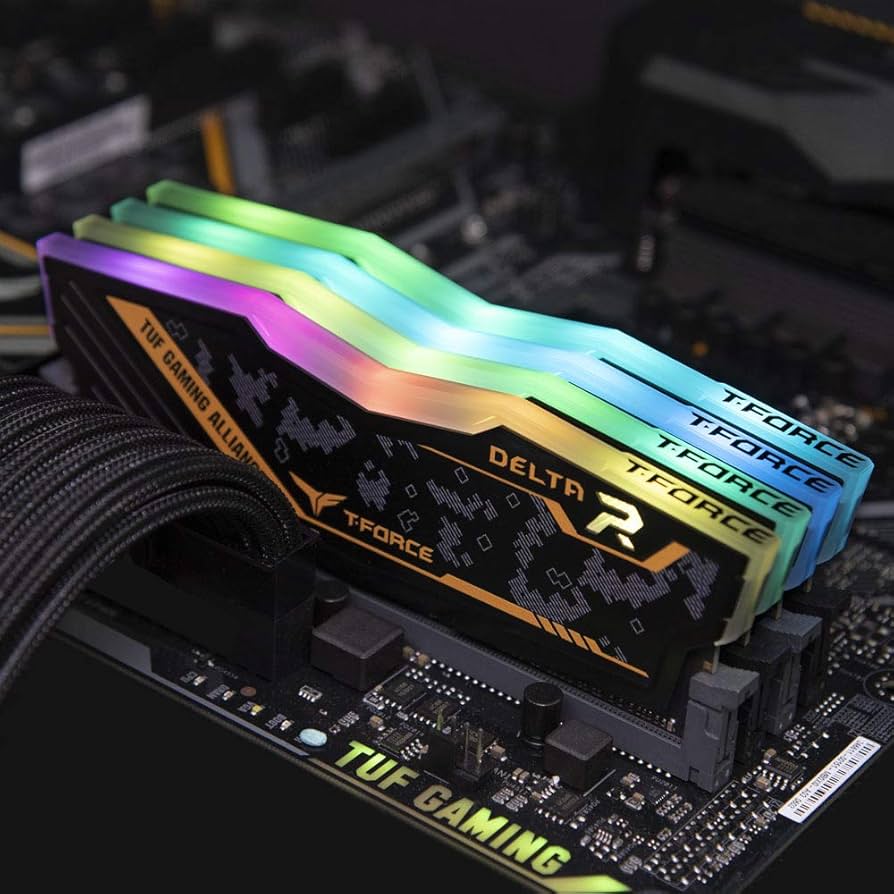 【2枚セット】T-FORCE DELTA R 32GB DDR4 TEAMGROUP Team T-Force Delta RGB DDR4 Gaming Memory, 2 x 8